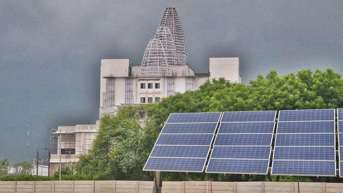 Well-maintained solar panel installation in India demonstrating professional workmanship