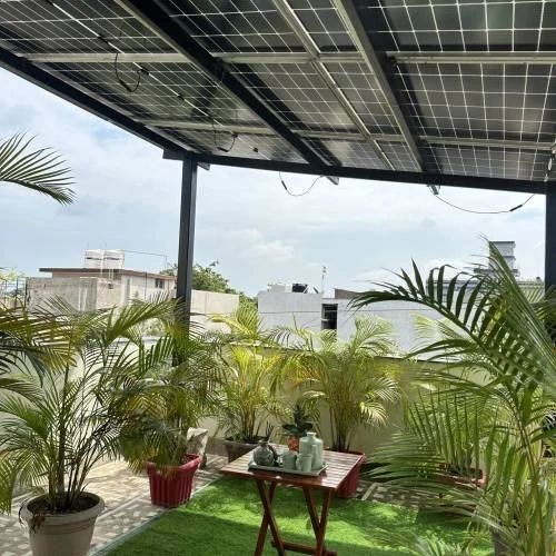 Customer solar installation 8
